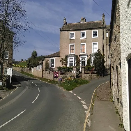 The Laurels Bed & Breakfast